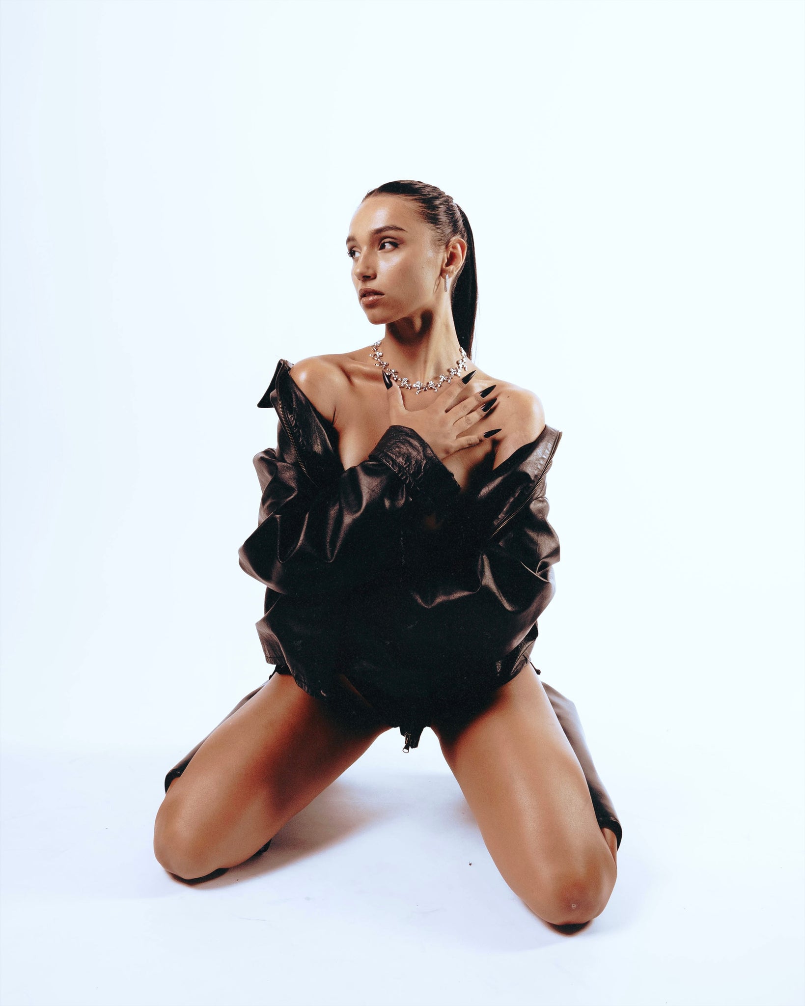 zirconia can earrings