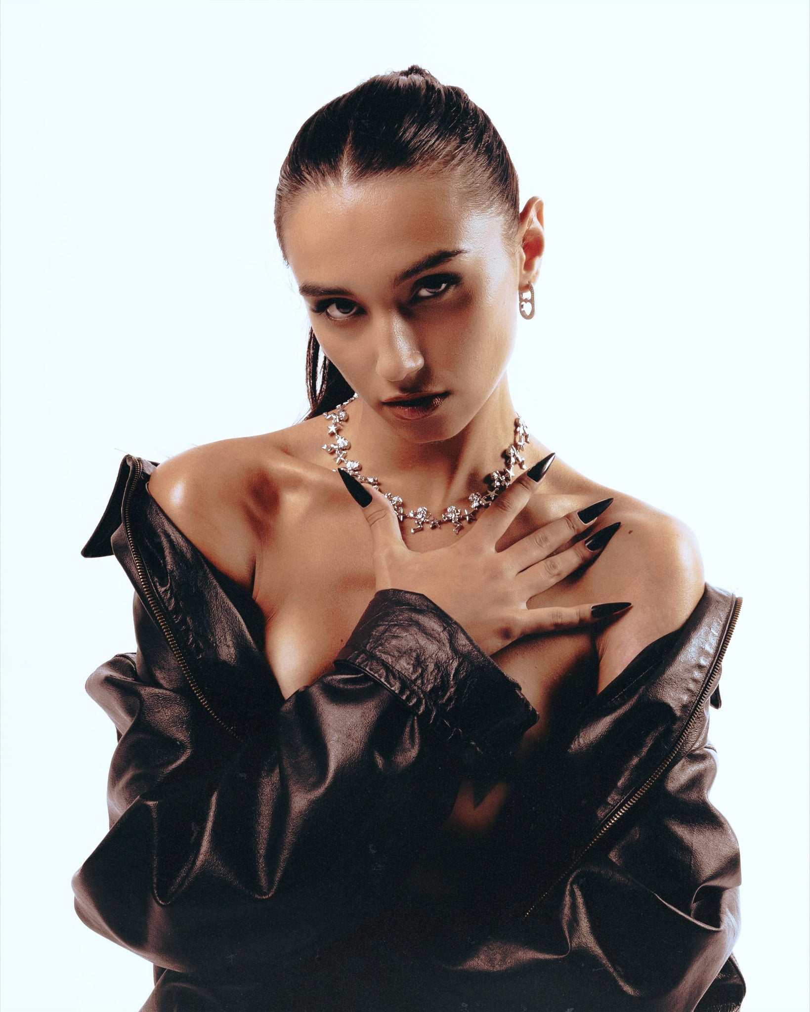 zirconia can earrings