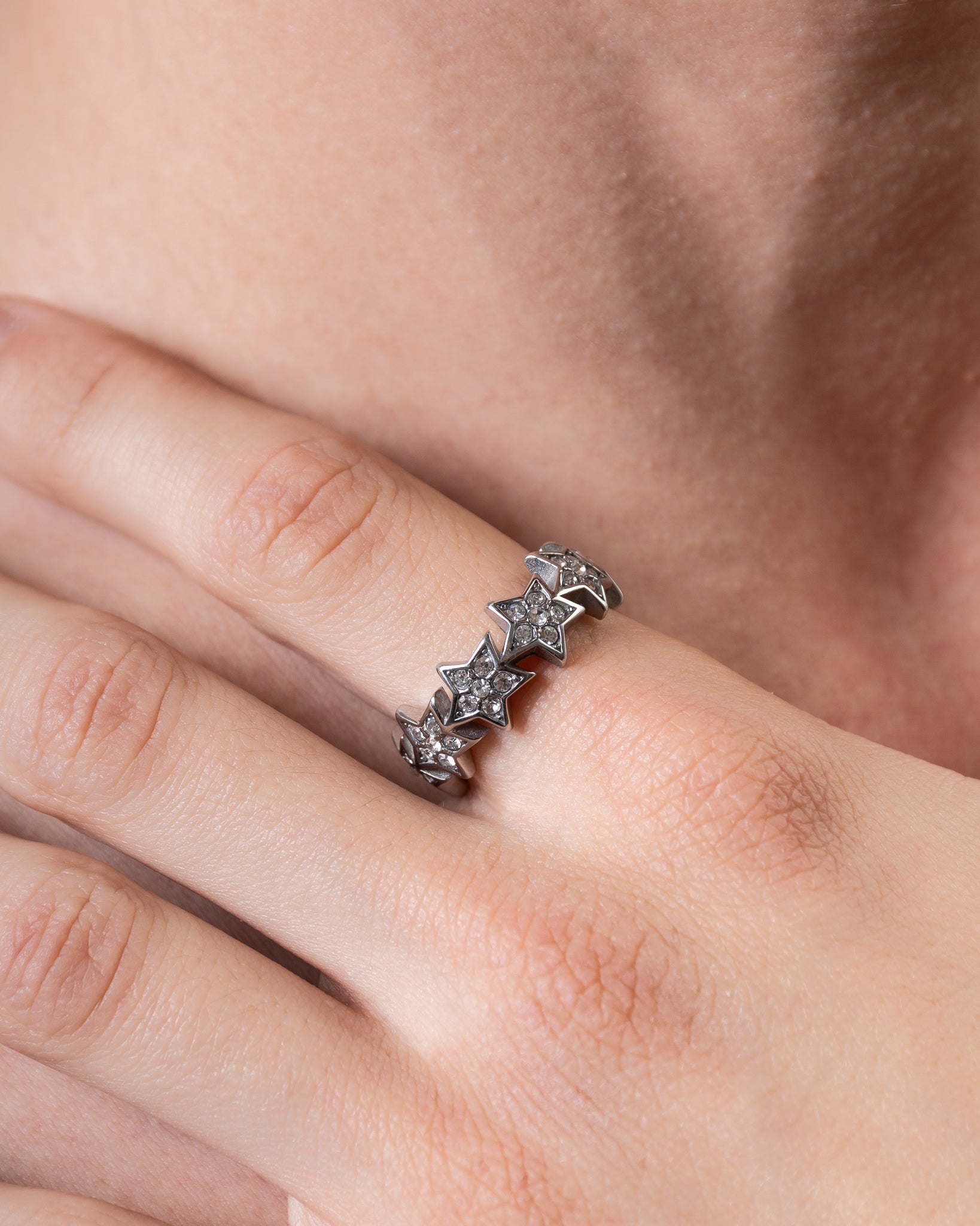 Vittoria Earcuff Star Ring